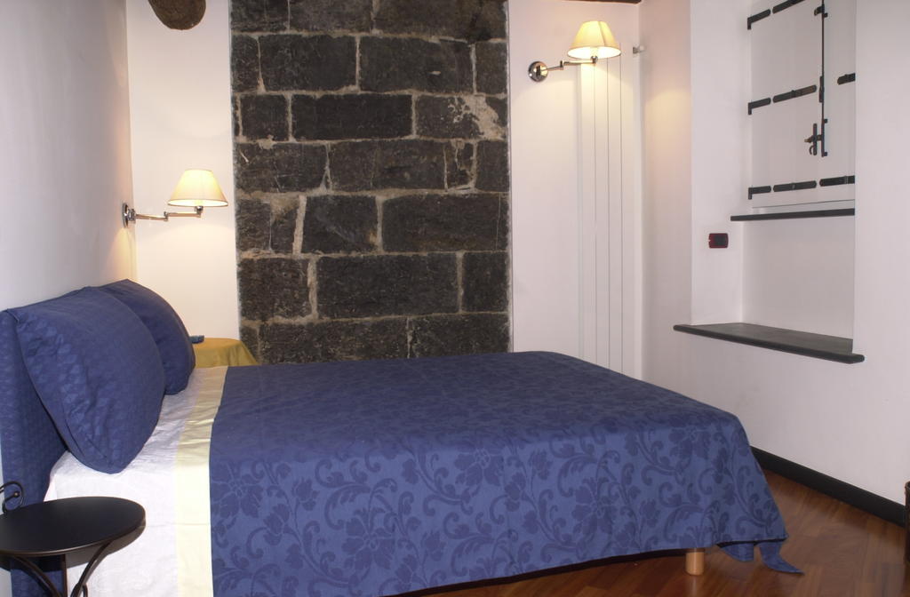 Affittacamere Bed And Breakfast San Lorenzo Genoa Room photo